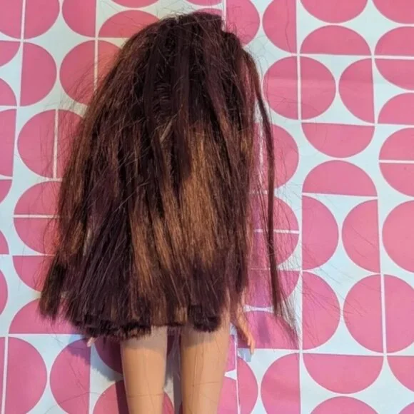 DONATE SOON Teresa Barbie Cut 'n Style Doll 2002 Mattel 56893 - Picture 4 of 7